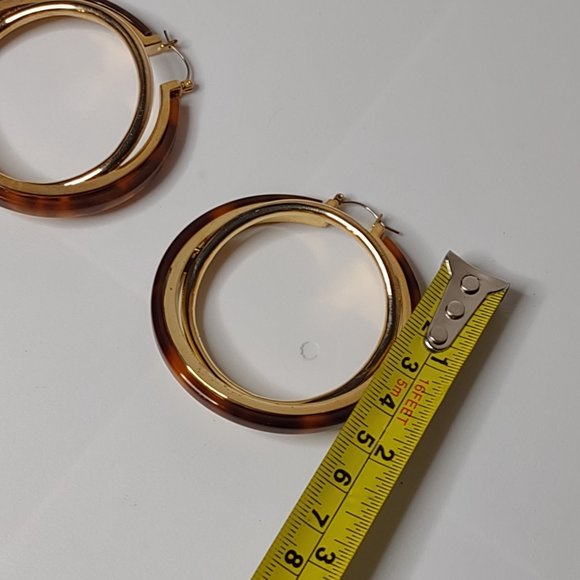 Vince Camuto Tortoise And Gold Tone Large Hoop Earrings - Picture 11 of 15